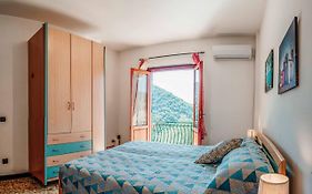 Turri House--- Wifi -Garden-Parking -Balcony